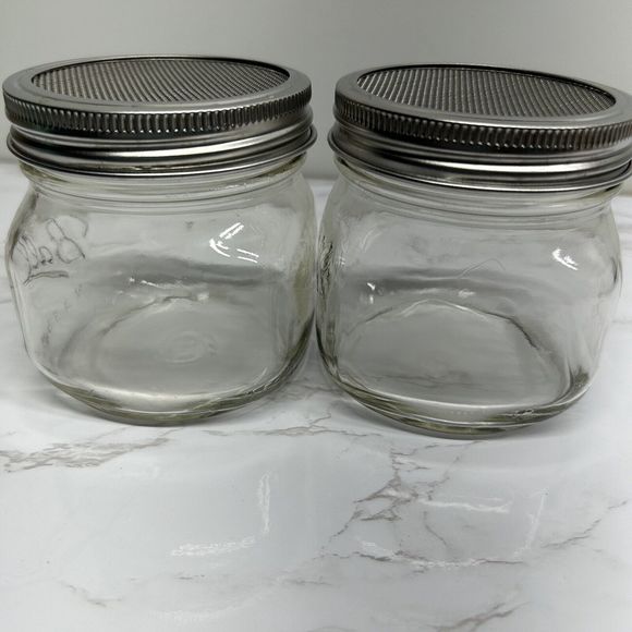 Ball  Mason 1/2 pint Clear Jars With SPROUT Lids Lot Of 2 - Picture 3 of 7